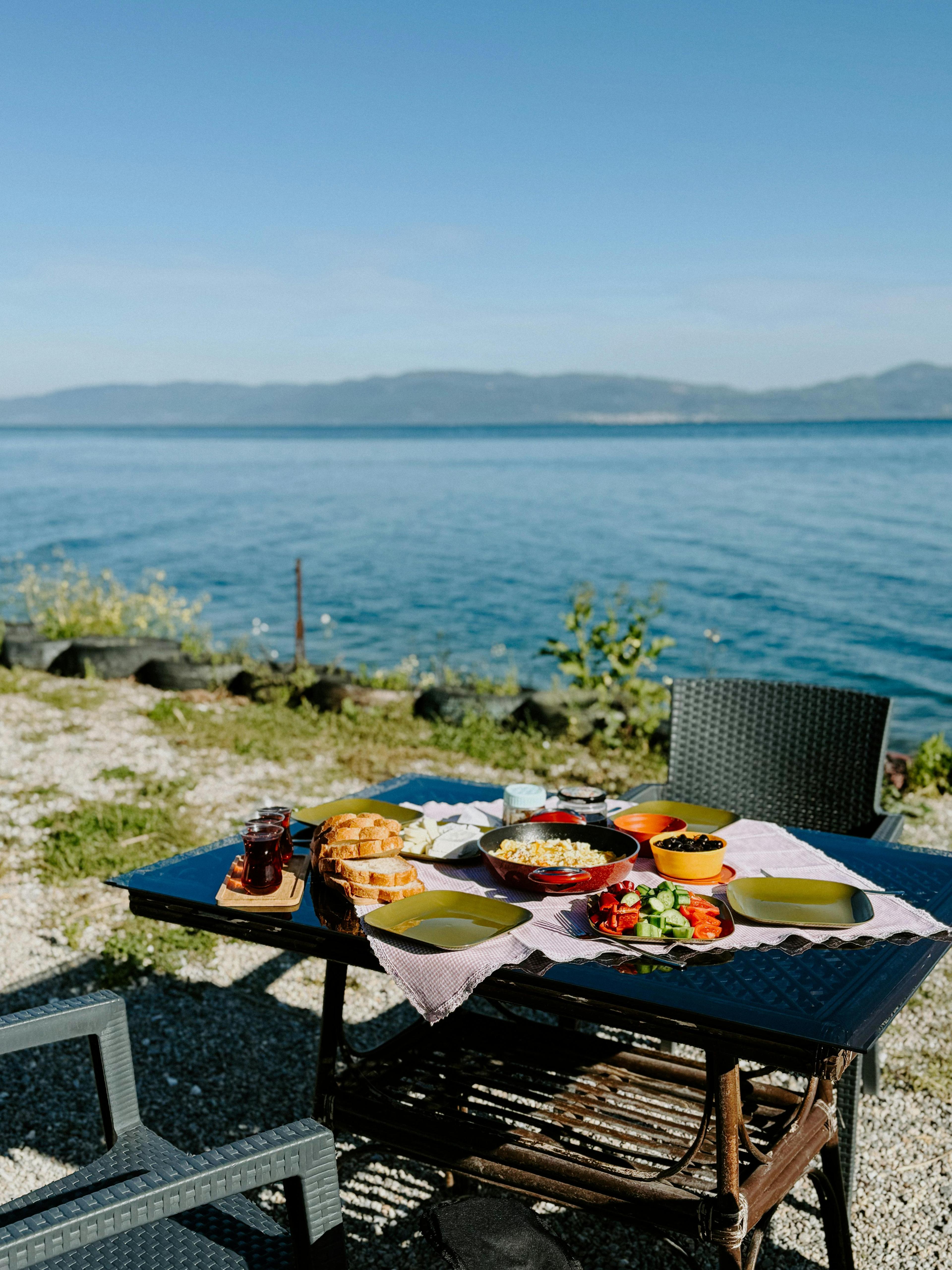 Dining experience at Tomayida